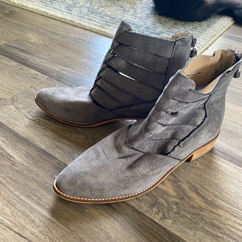 Golden on Main Boots